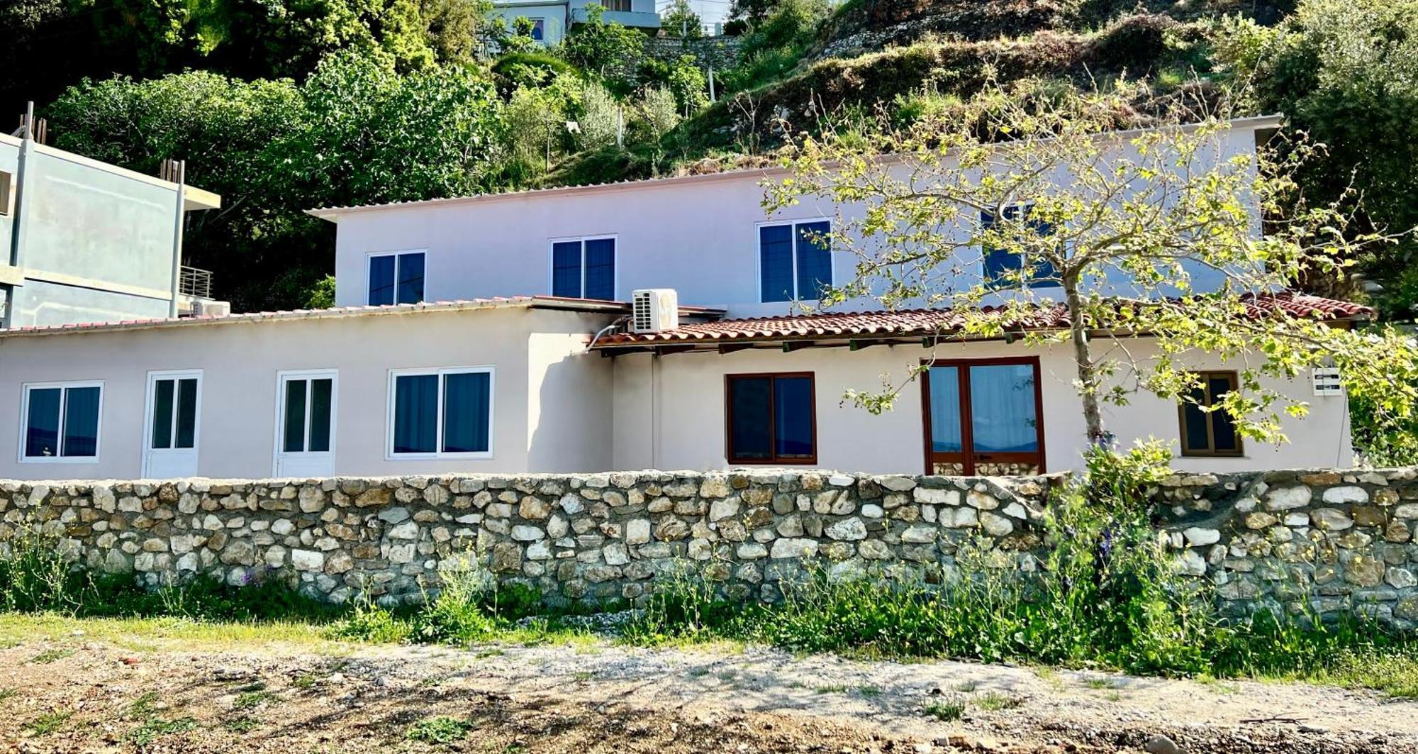 Villa Kate Borsh Exterior photo